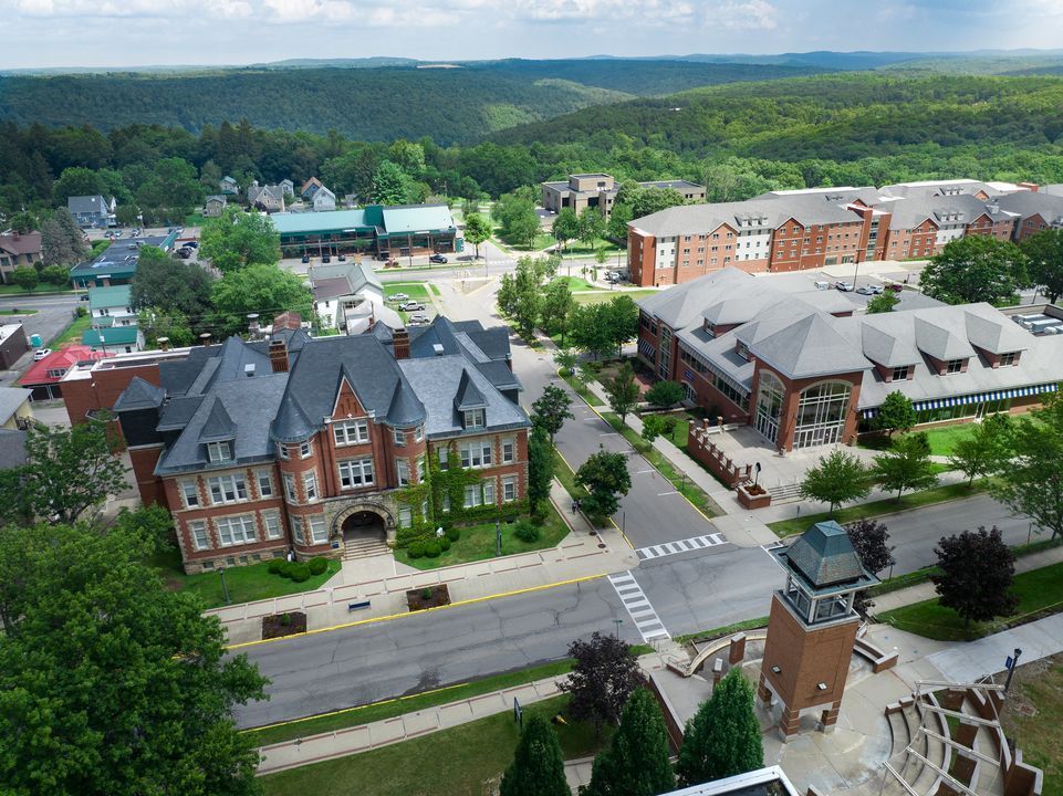 Aerial view of Clarion Campus 