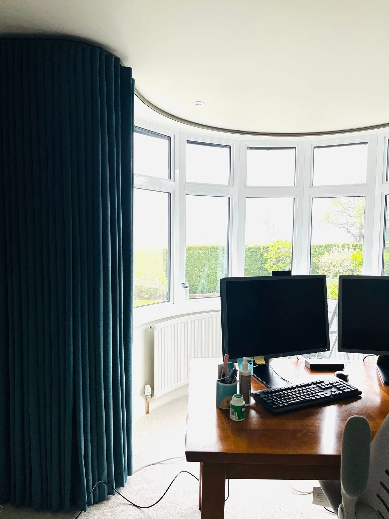 Blackout wave curtains