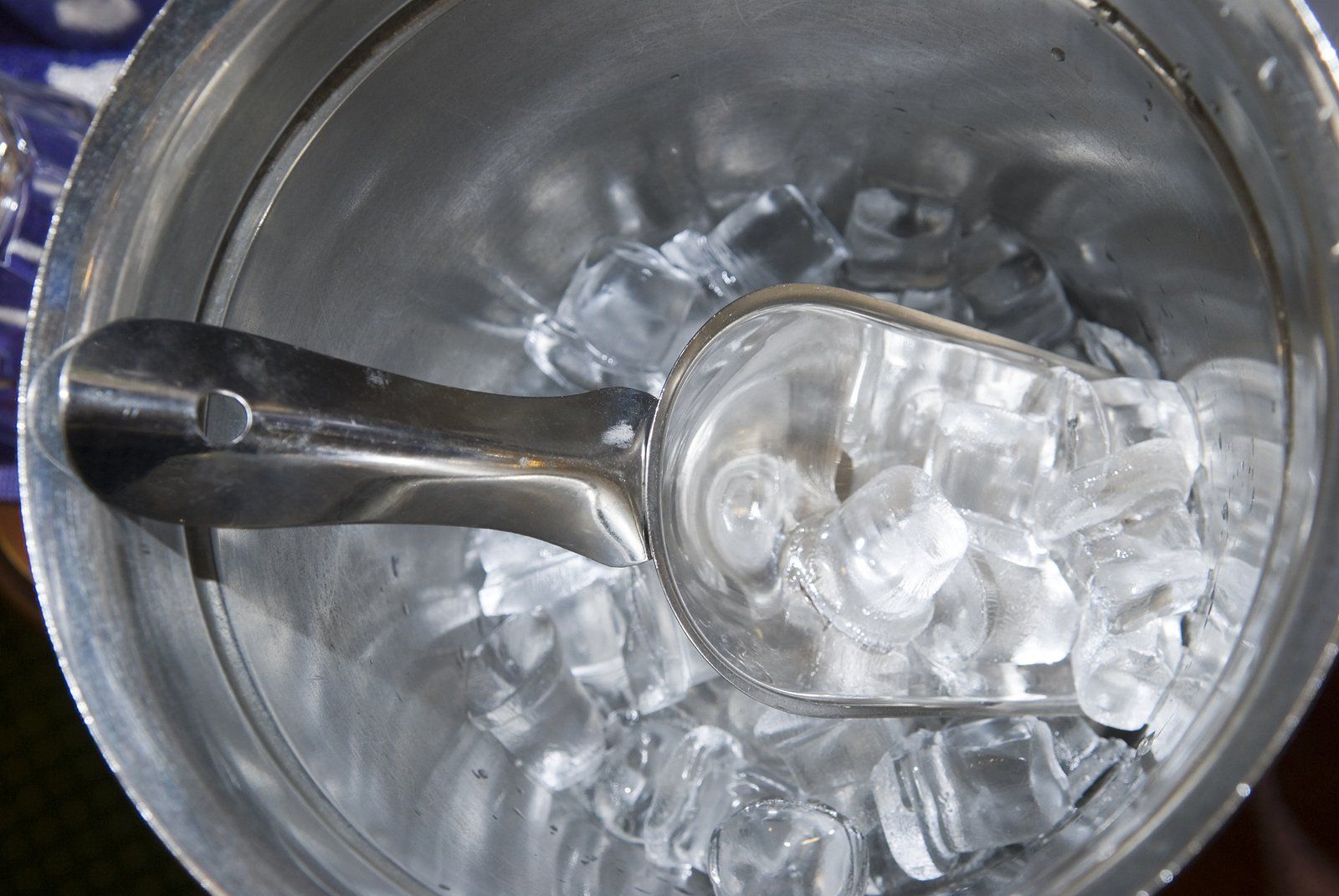 Texas' Most Trusted Ice Machine Maintenance Services in Arlington, TX Texas' Most Trusted Ice Machine Maintenance Services in Arlington, TX