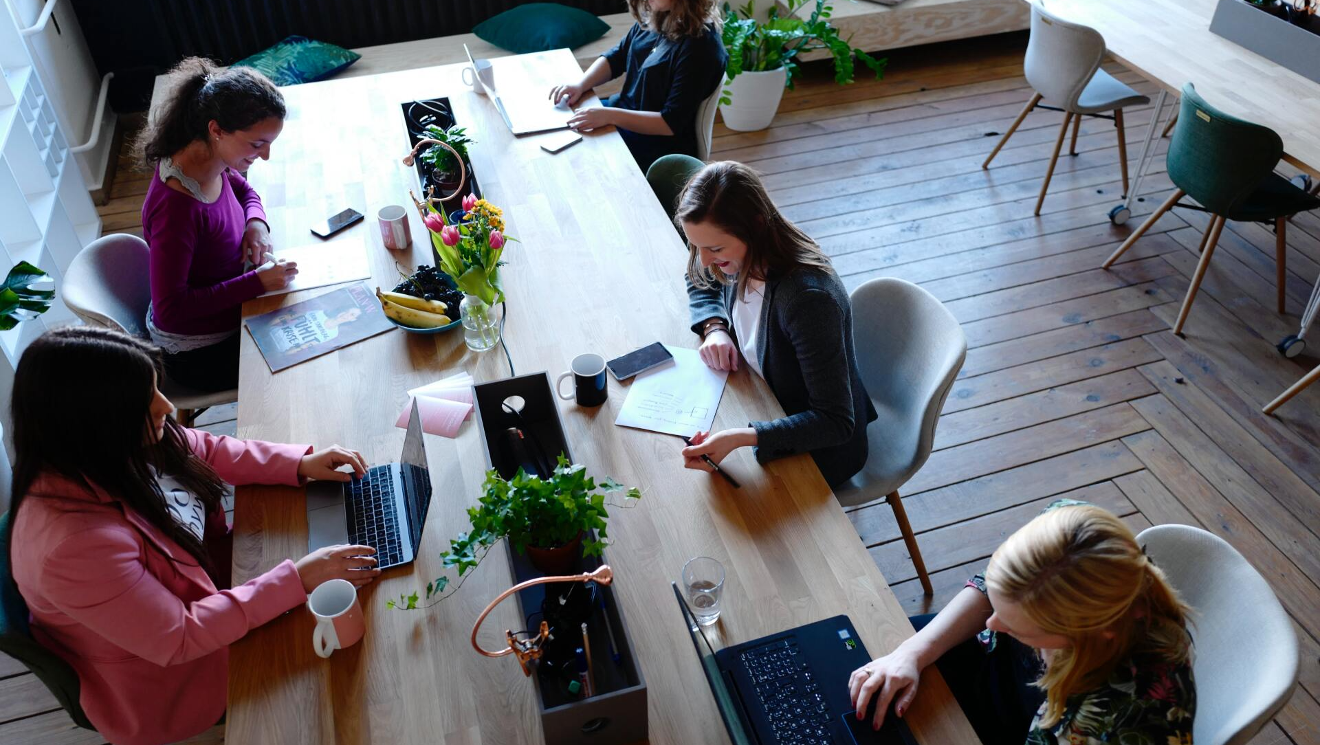 A virtual assistant agency matches the right virtual assistant to your business.