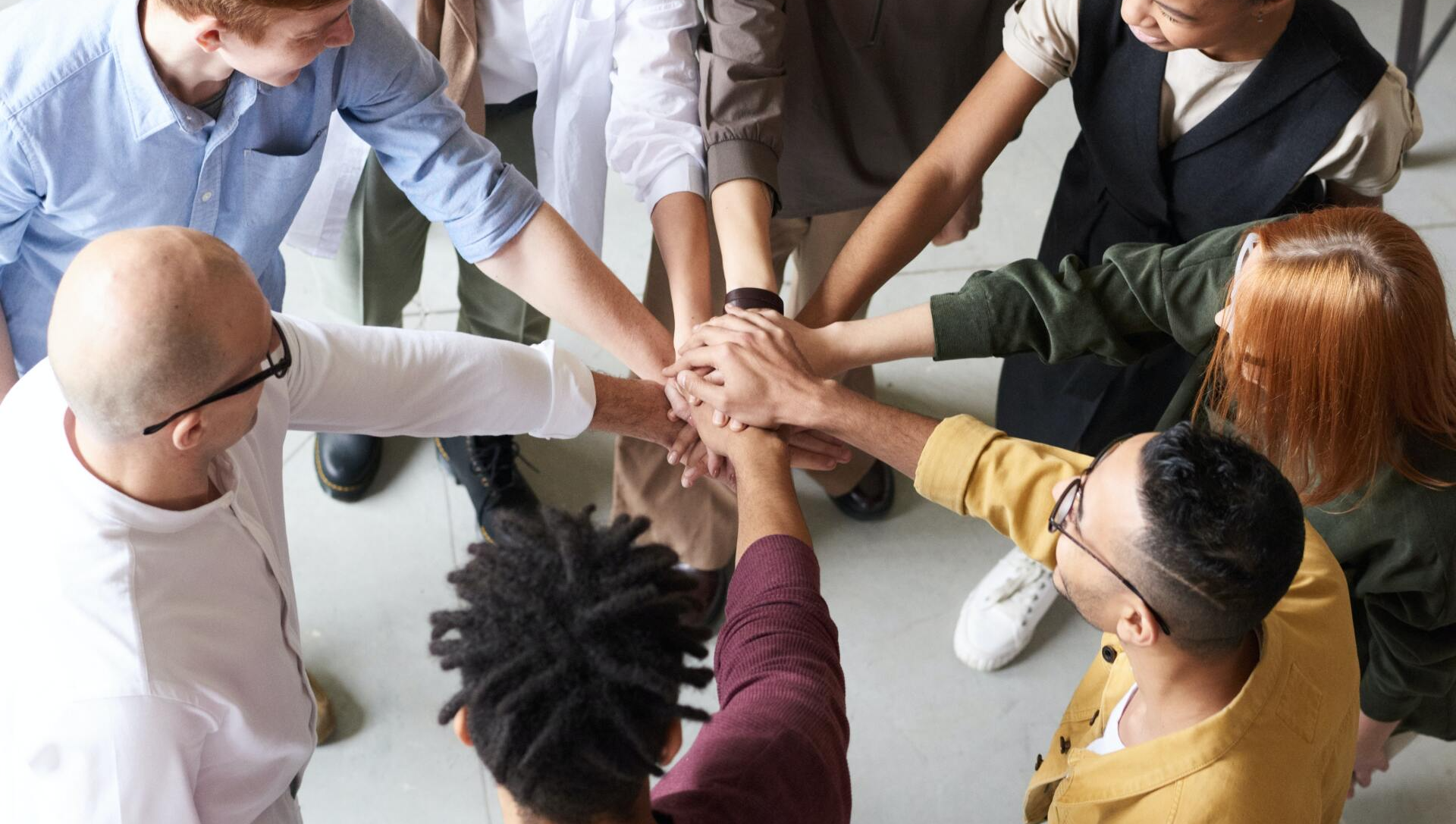 all hands in to celebrate partnership success