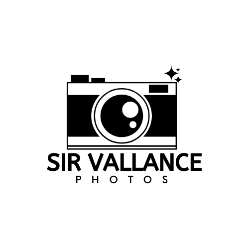 A black and white logo of a camera for sir vallance photos.