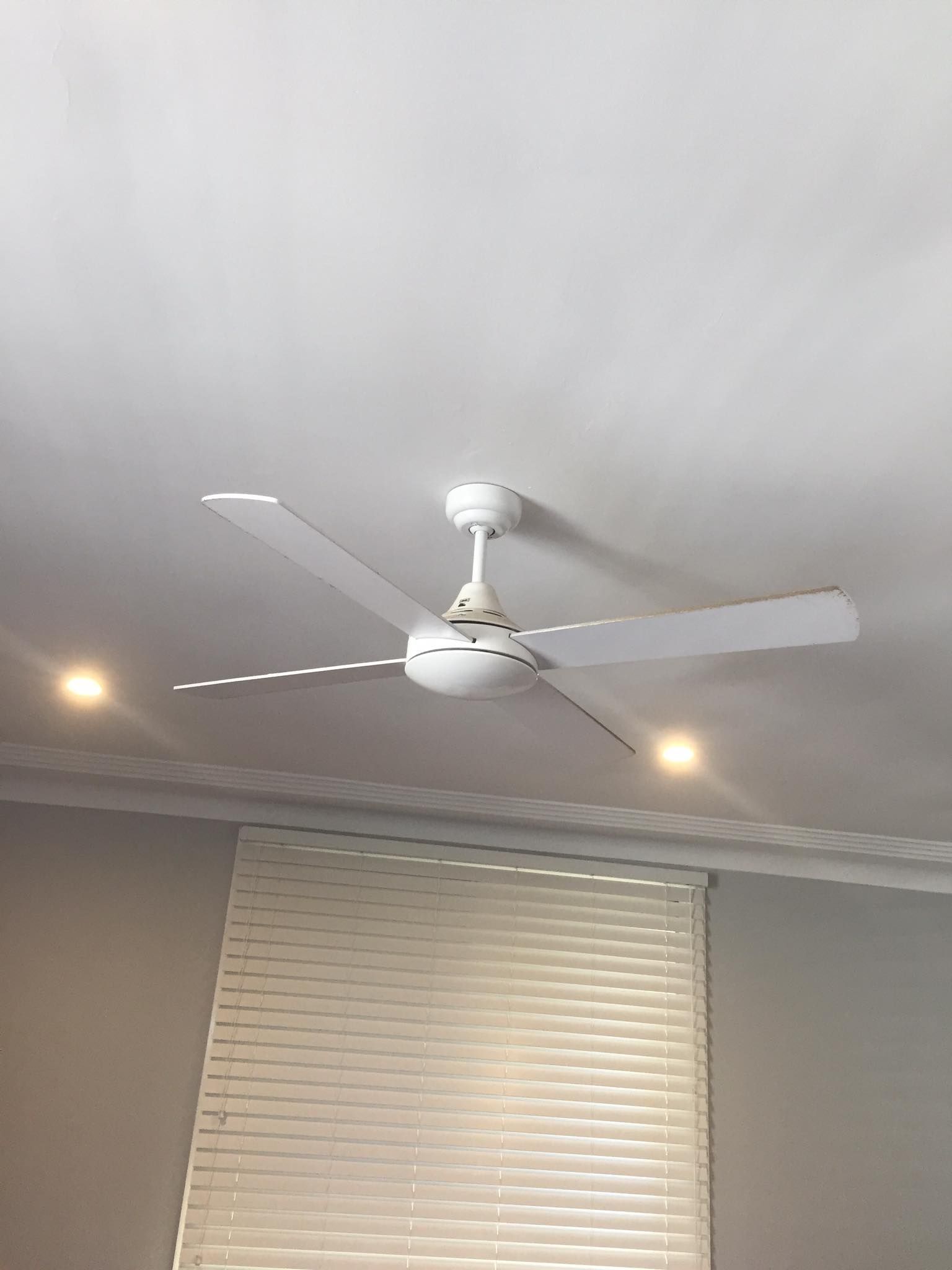 Room with Ceiling Fan Installed — Electrician in Central West