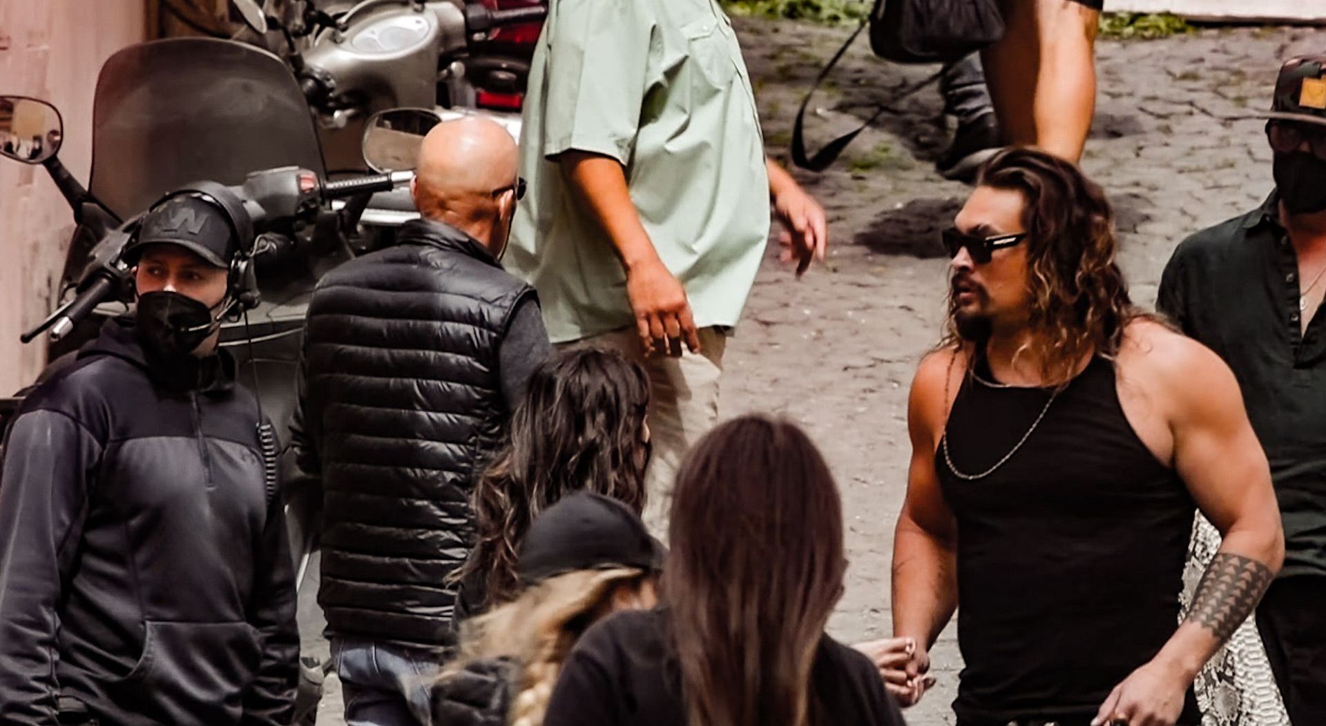 Ferdi Fischer and Jason Momoa posing on the Fast X set.