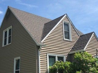 House With Attic— Cedar Valley, IA — Raber Roofing Systems LLC.