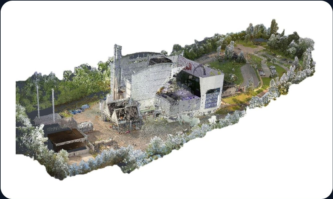 Vue aérienne 3D d'un bâtiment en pierre en ruine et des arbres environnants sur fond blanc