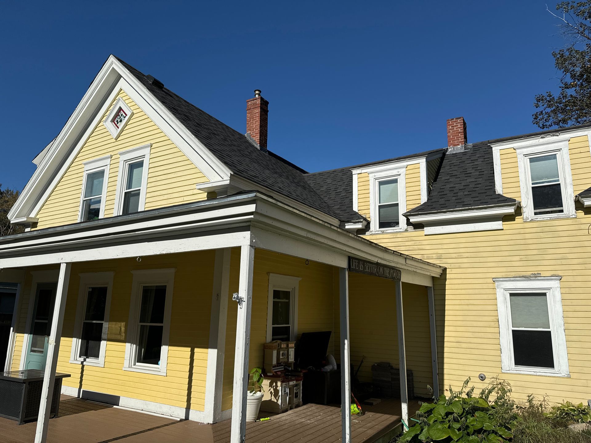 roofing and siding services 39