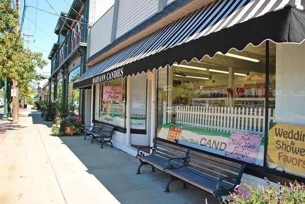 Downtown Brecksville OH