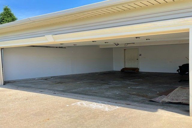 clean garage after junk has been removed