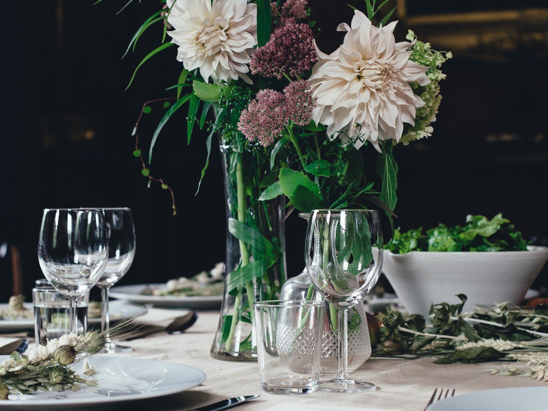Tablescaping floral arrangement