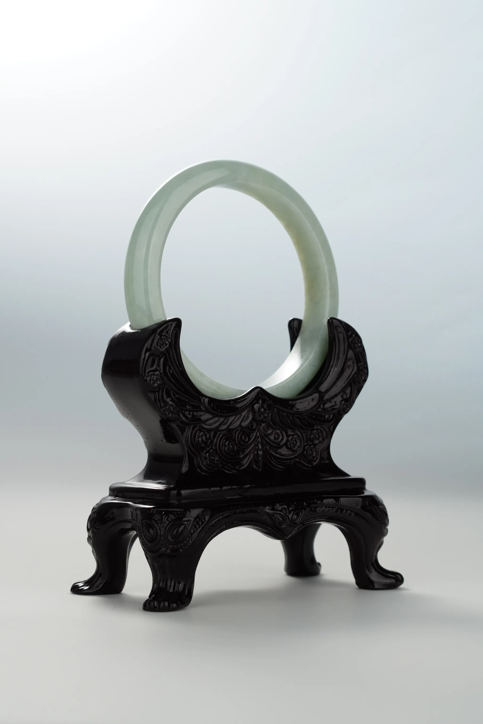 Willow Green Jadeite Bangle