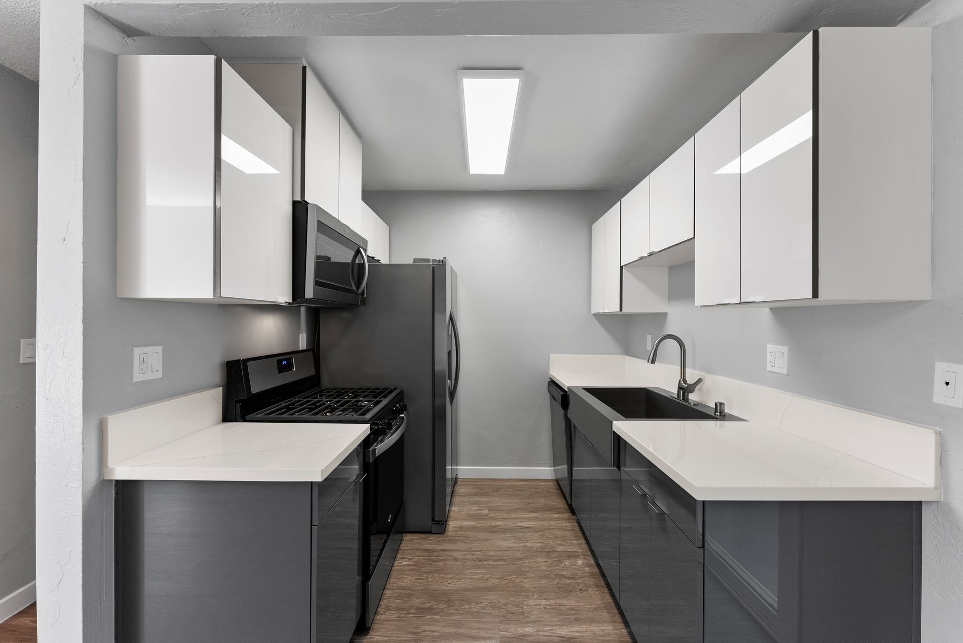Photo Gallery Slider of Featured Projects