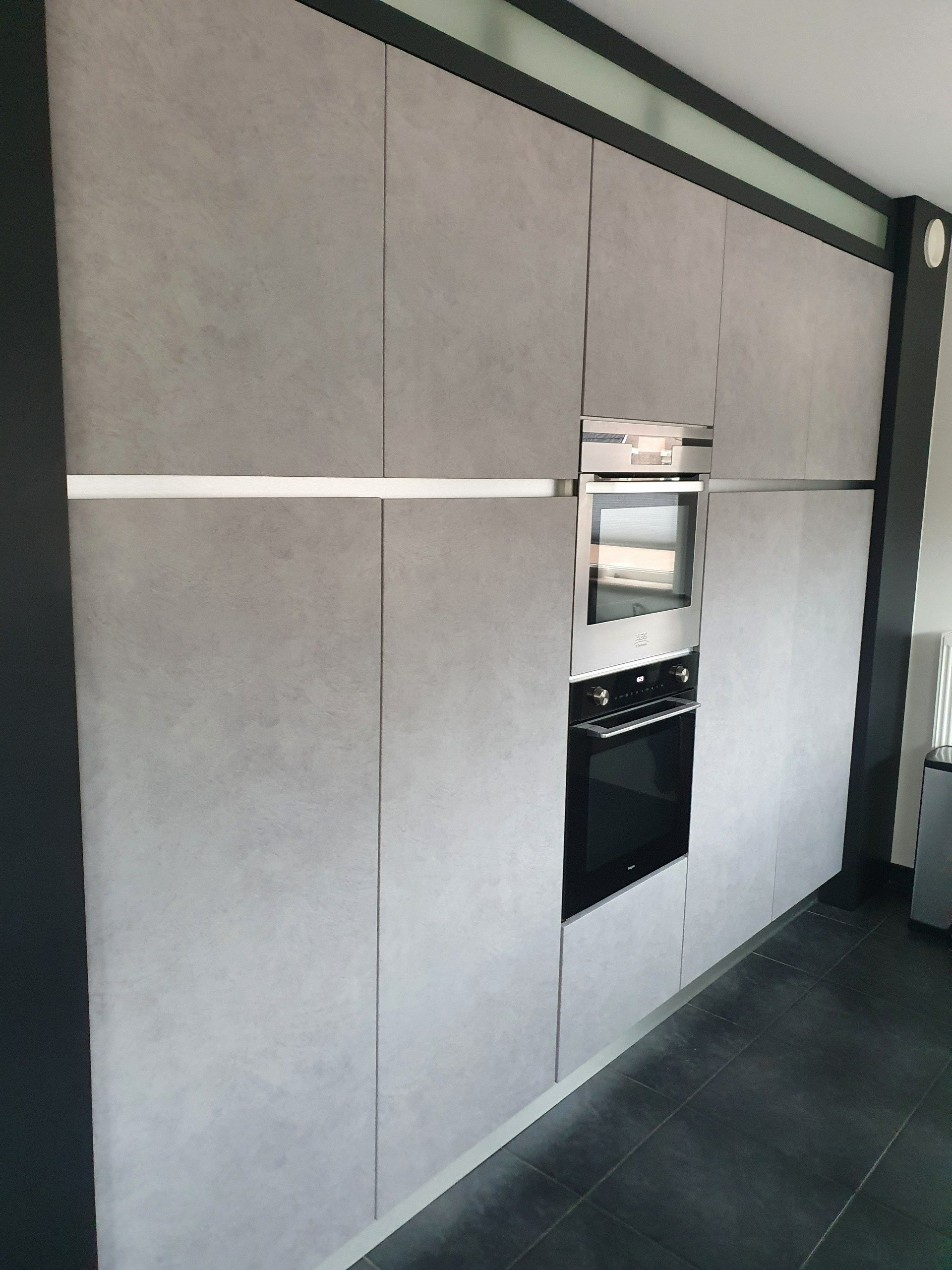 keuken wrappen Pijnacker nieuw betonlook keukenkastjes