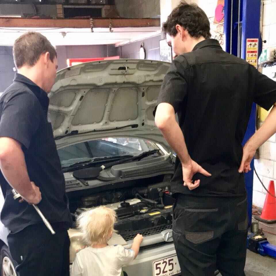 Two Men Are Looking Under the Hood of a Car β Sebring All Mechanical Repairs In Mermaid Beach, QLD