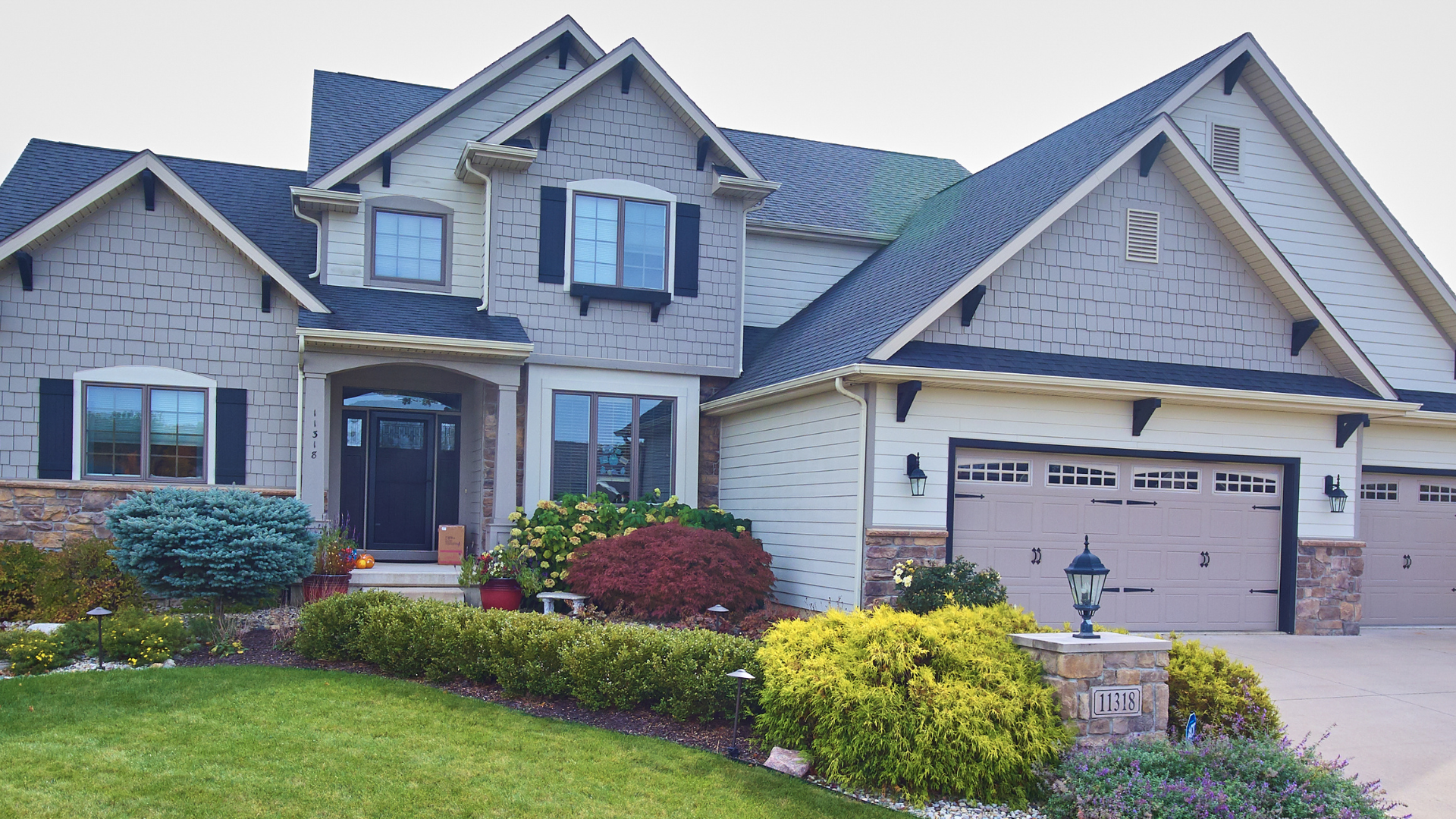 expert exterior trim work