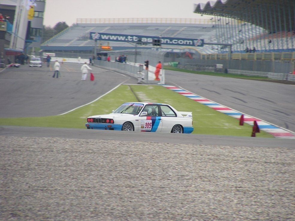BMW M3 E30 - #305 Peter Aberkrom
