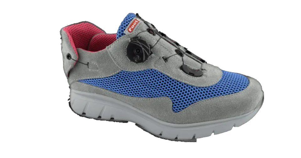 scarpe e ausili di deambulazione