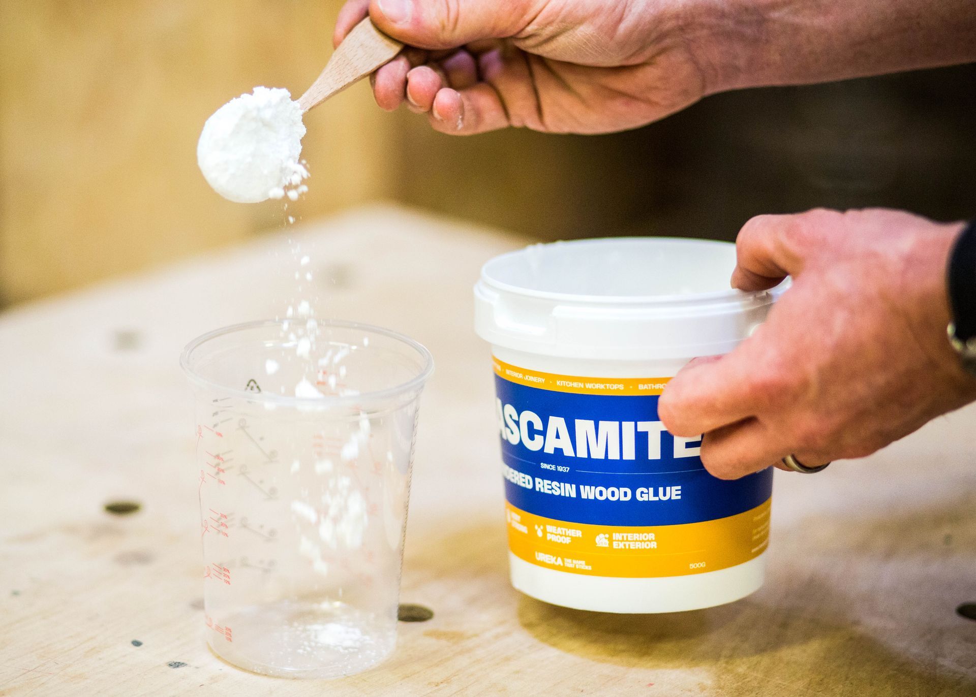 Cascamite wood adhesive glue