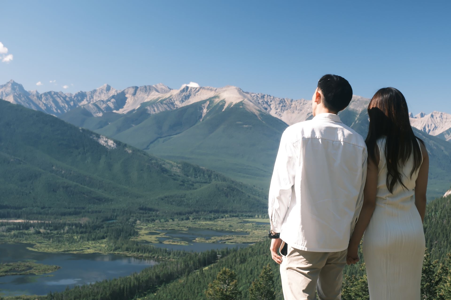 Wedding photography in Banff by Banff Bear Travel Professional Photographer guide