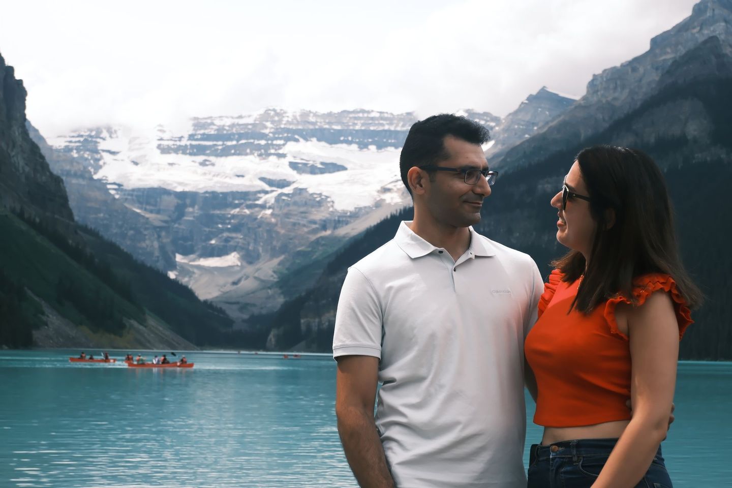 Happy guests on Banff Bear Travel small group tour, max 14 guests per tour from Calgary to Lake Louise, Banff National Park