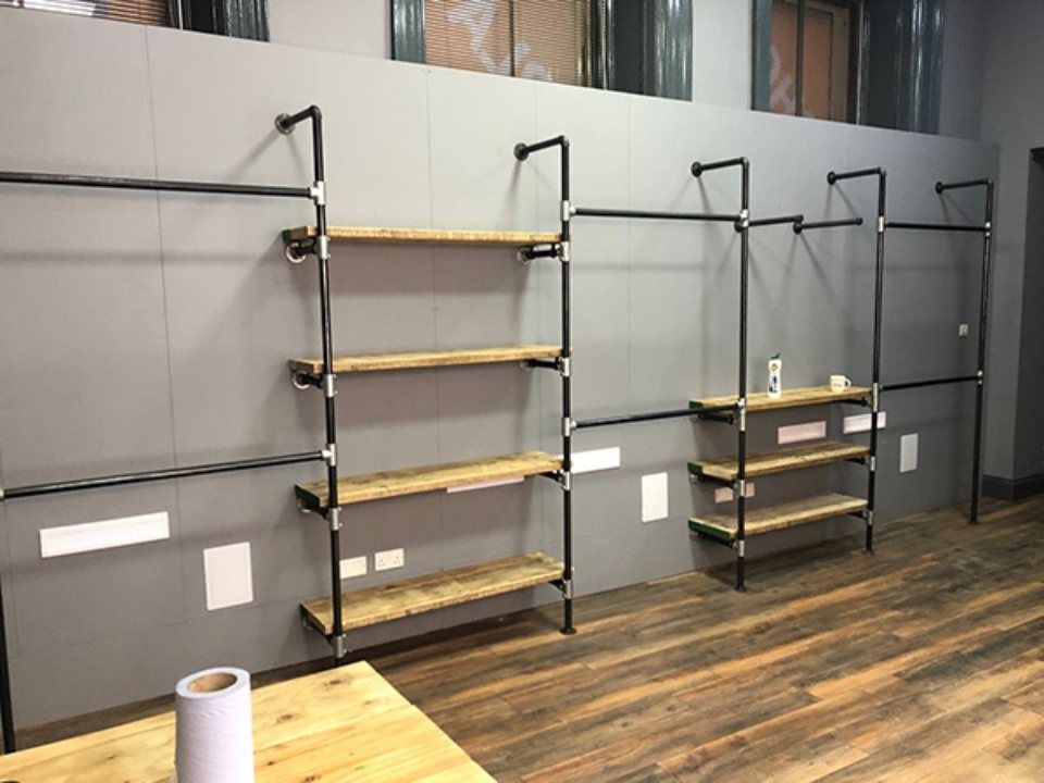 Scaffali negozio