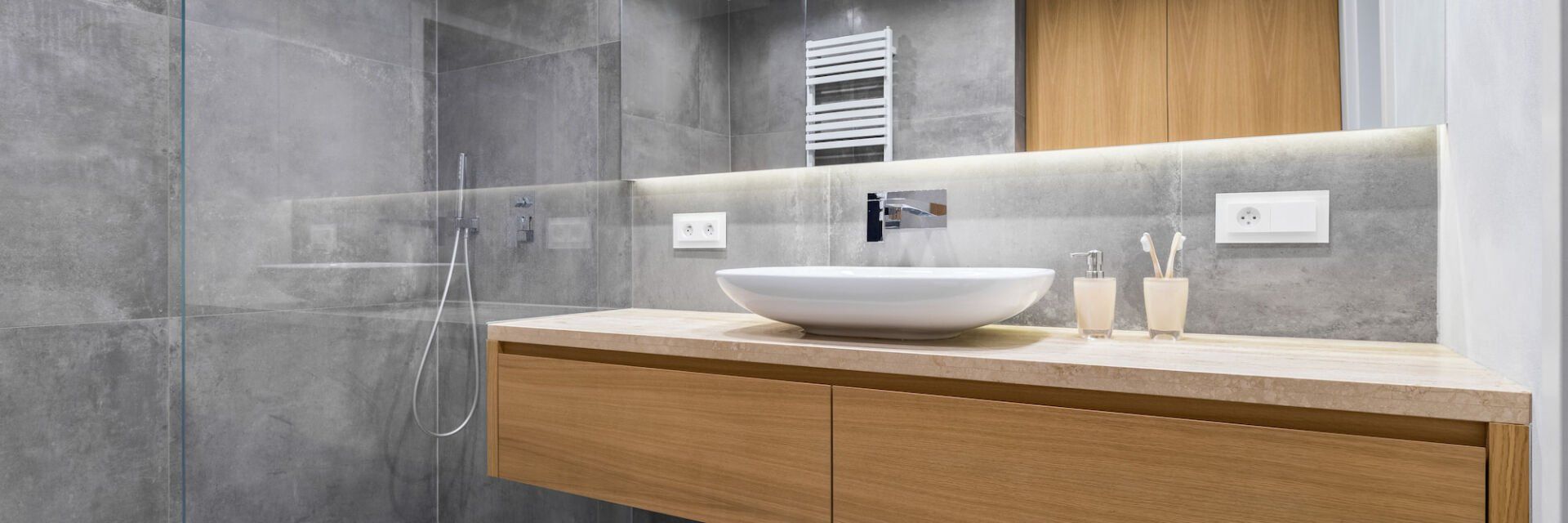 Bathroom With Stone Splashback — Bathroom & Laundry Renovations in Coomera, QLD
