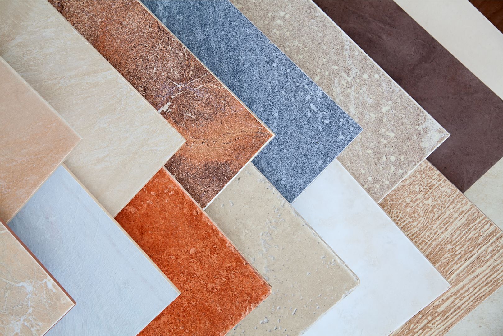 Different tiles to choose for your bathroom decoration