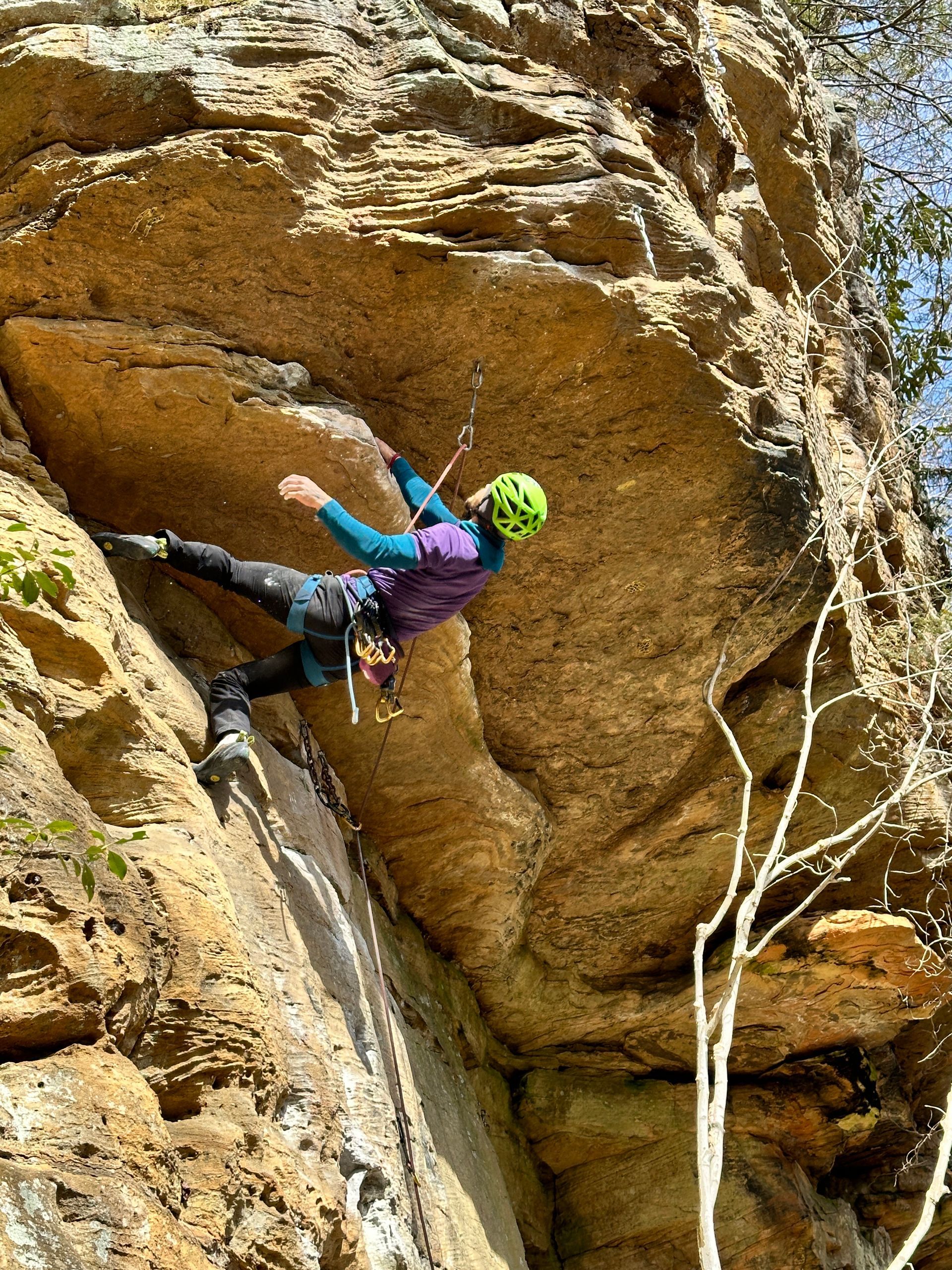 Red River Gorge Climbing guide tackles challenging section of a steep route