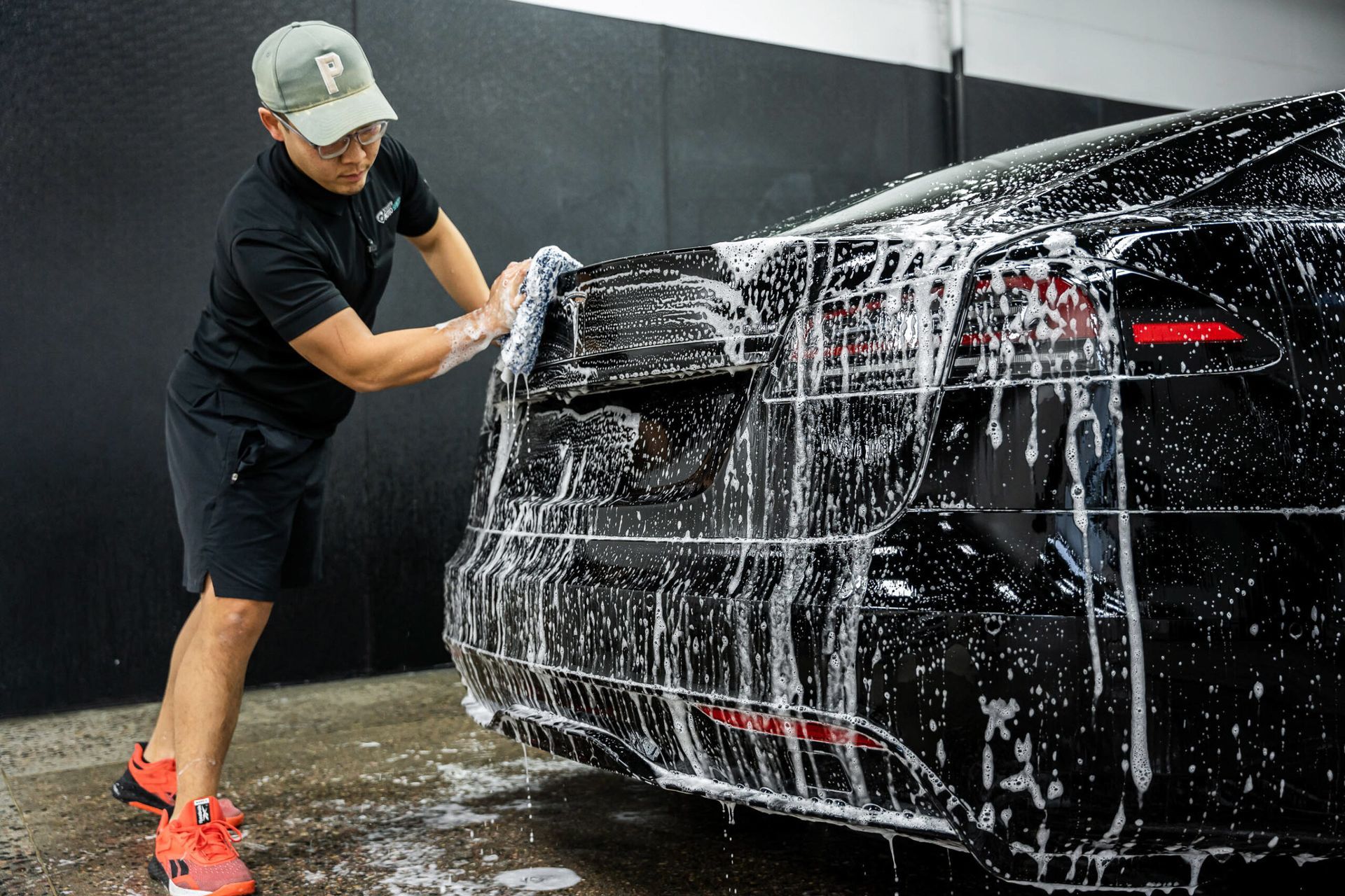 Gentle contact wash with Gyeon Bathe
