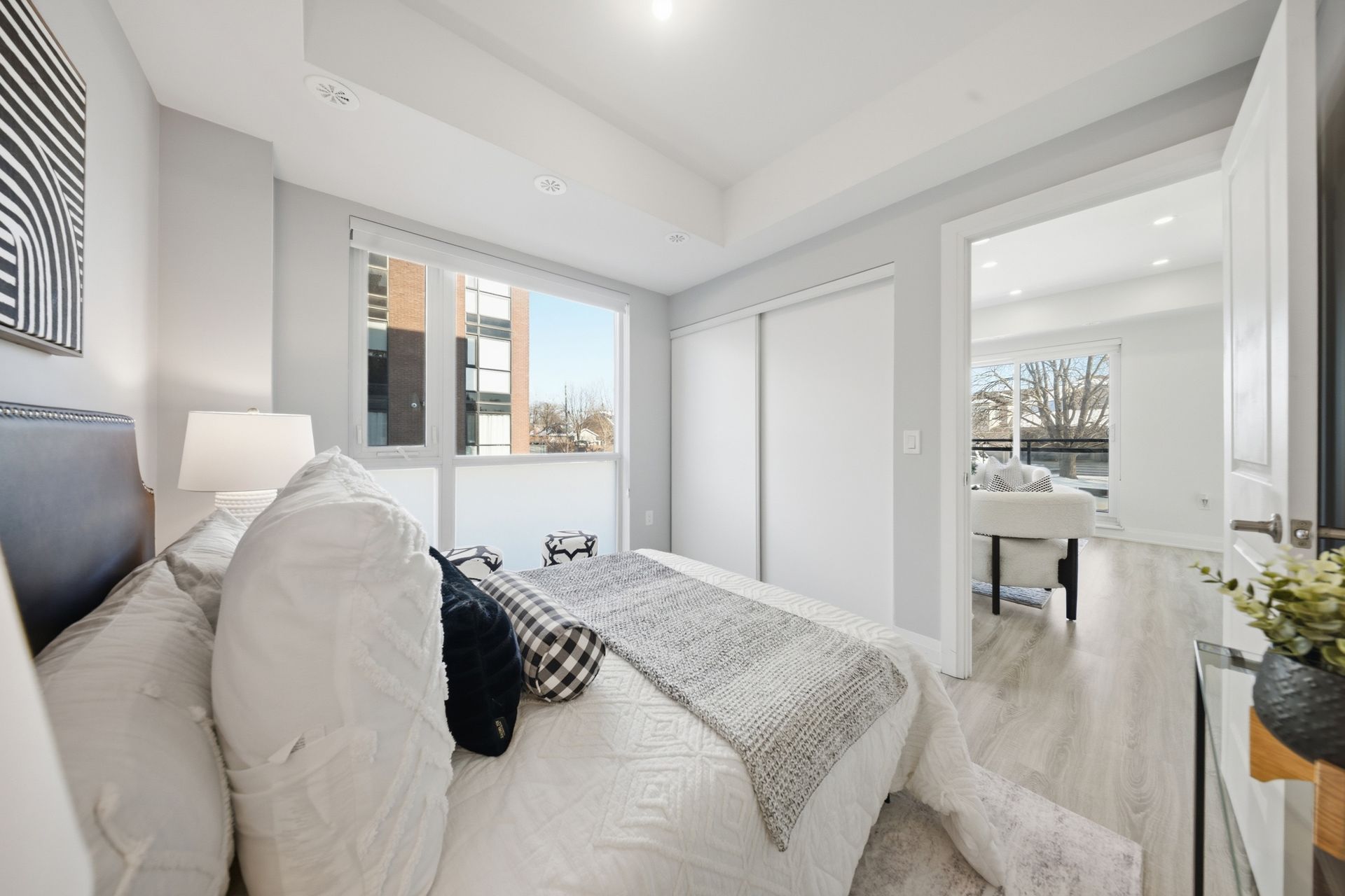 48 Coles Bedroom