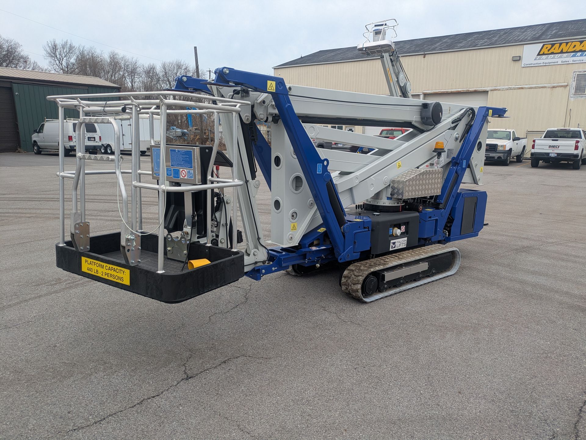 CTE 76Z Traccess 230-75 Spider Atrium Lift