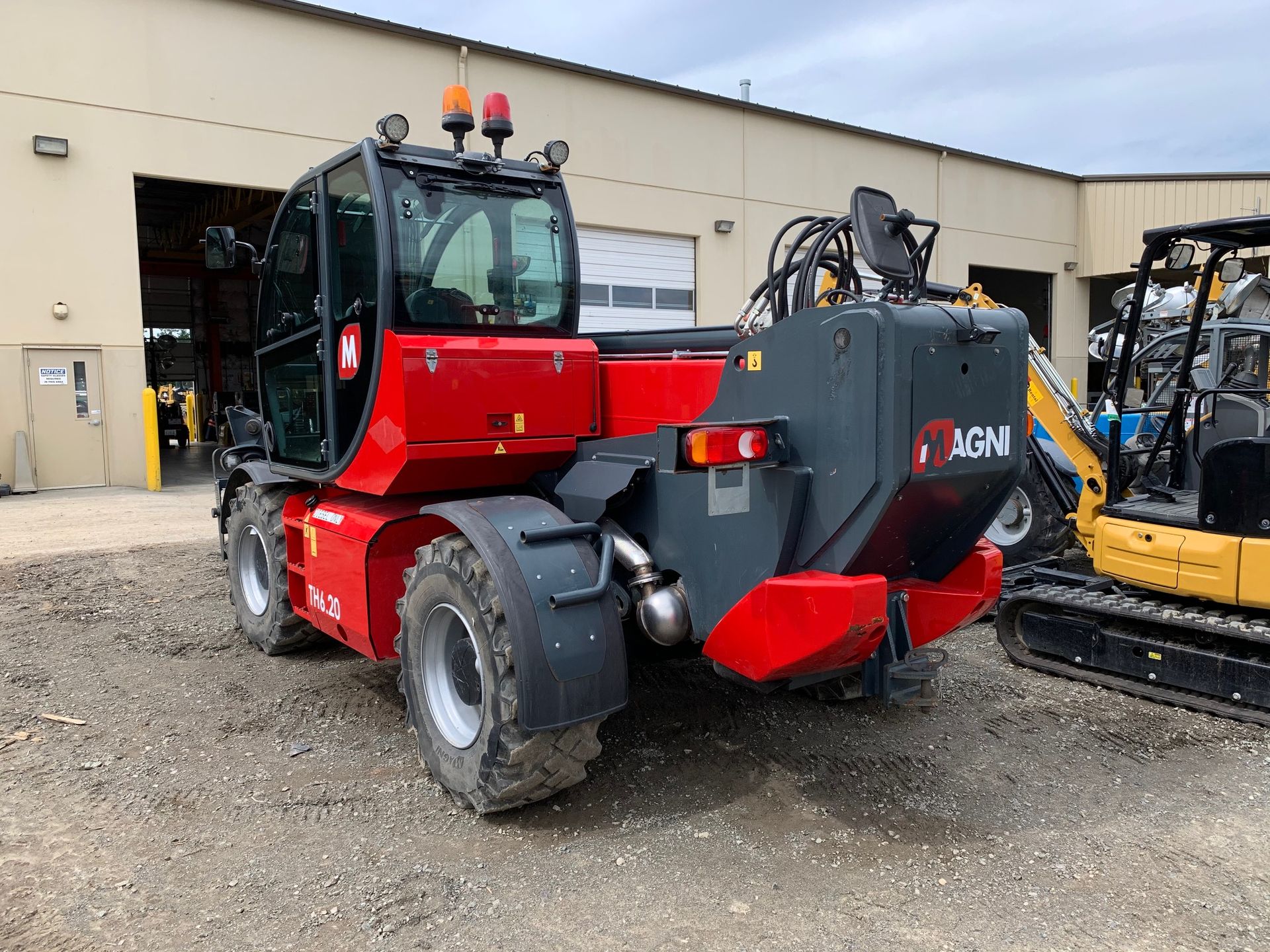 Magni TH 6.20 Telescopic Handlers for sale