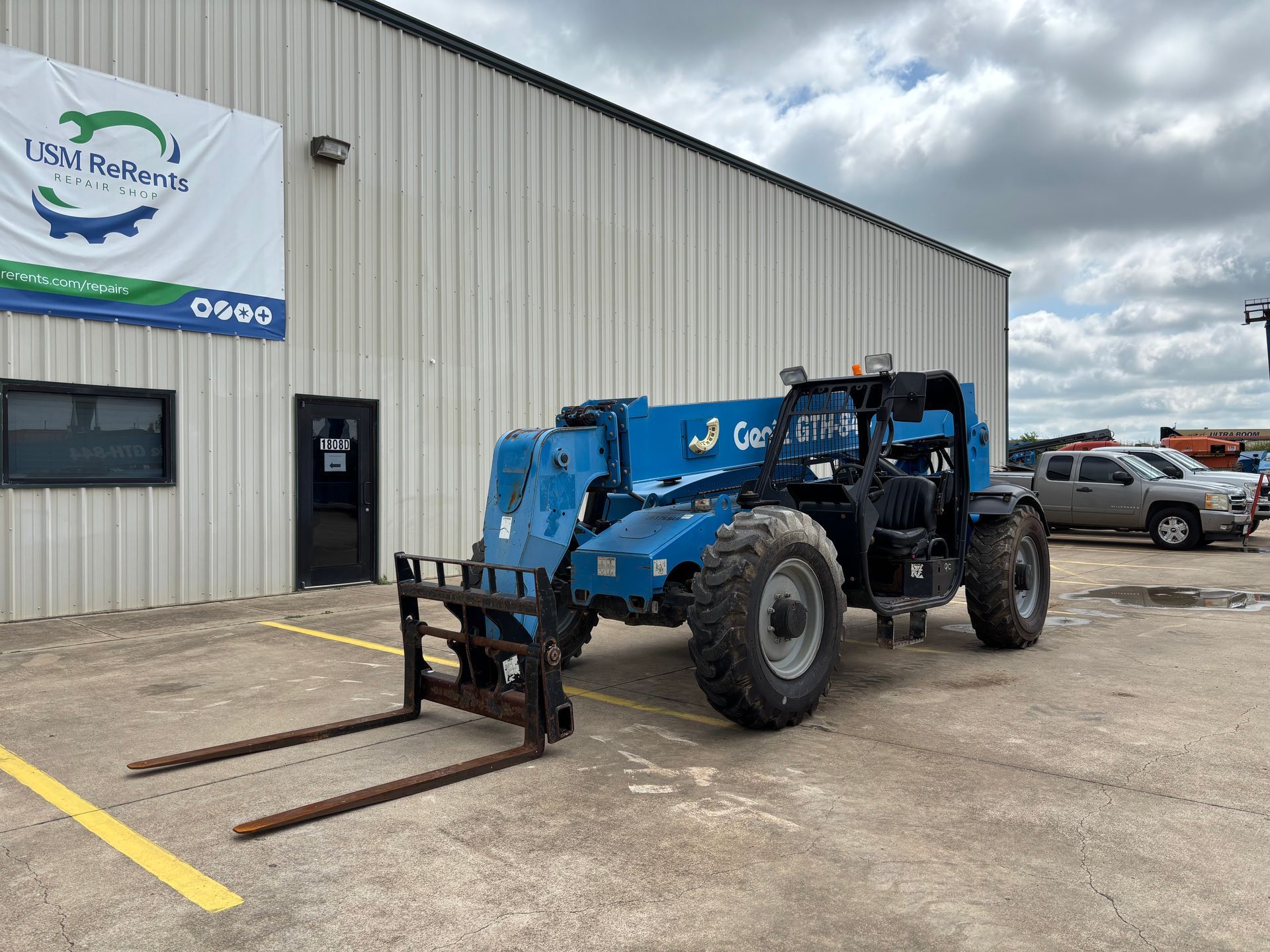 2014 GENIE GTH-844 Telehandler