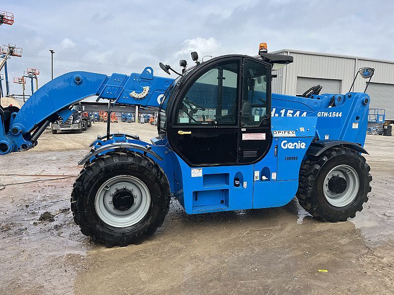 2019 GENIE GTH1544 CAB Telehandler