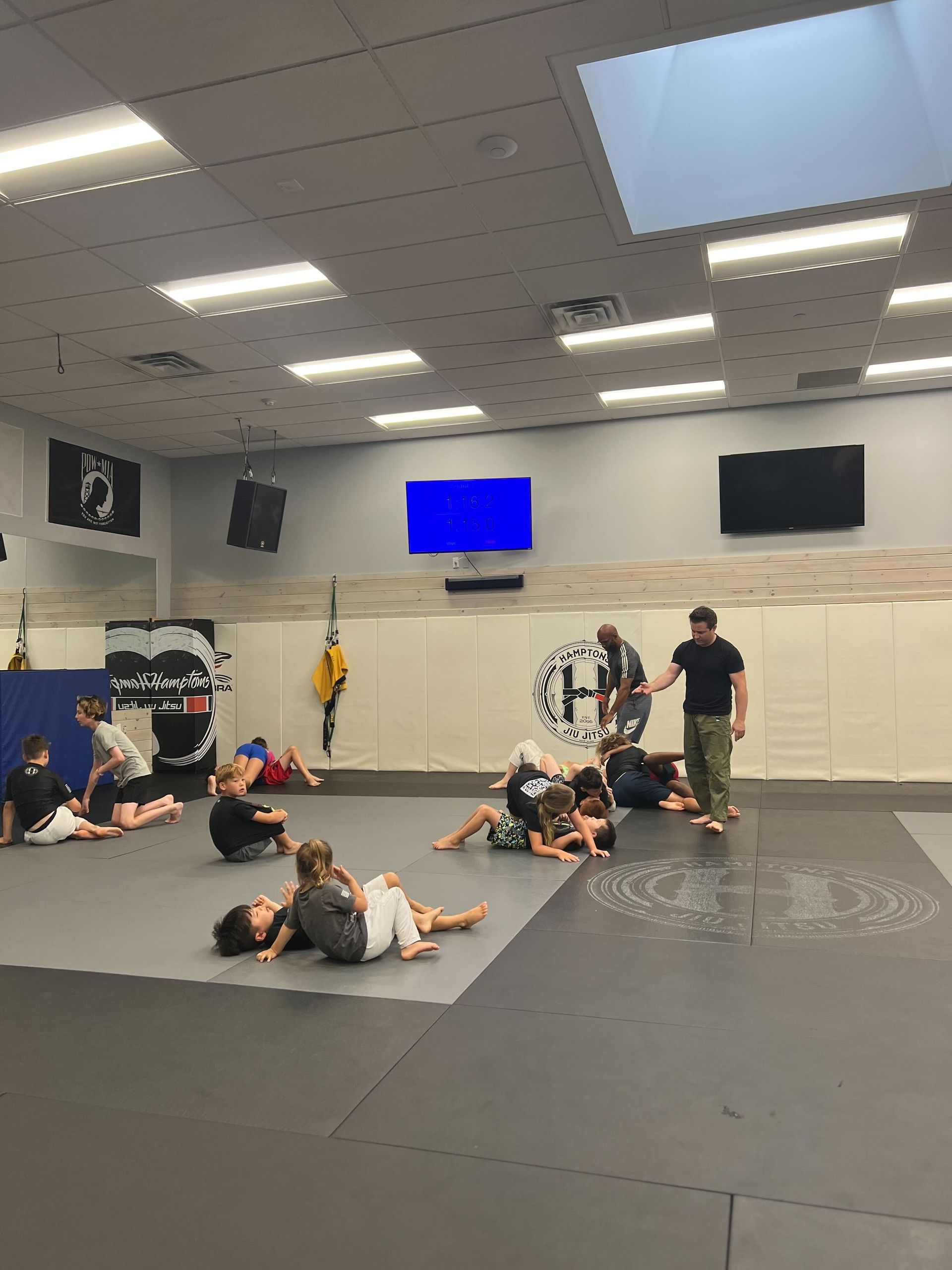 Kids practicing youth jiu jitsu drills at Hamptons Jiu-Jitsu in Southampton, NY to build confidence and focus.
