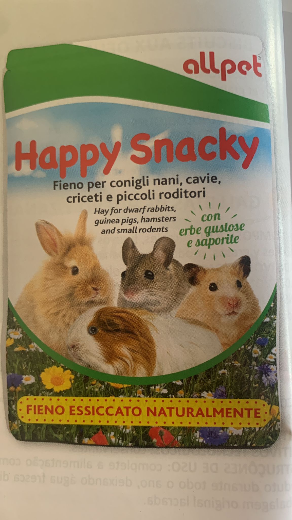 Una confezione di cibo snack allegro per piccoli animali