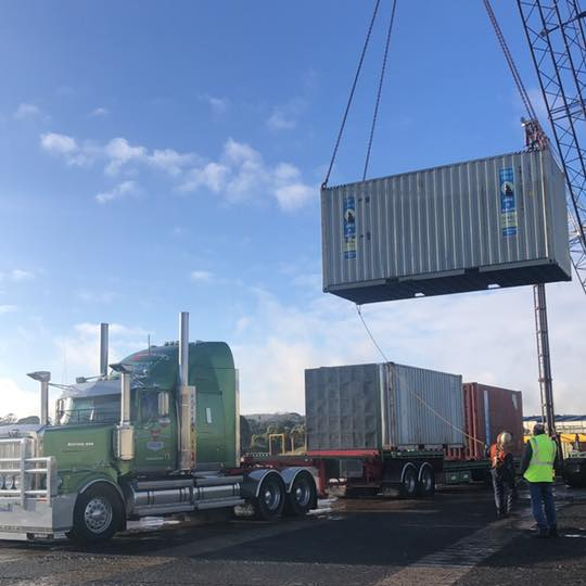interstate removalists Hobart have sturdy trucks and travel vehicles 