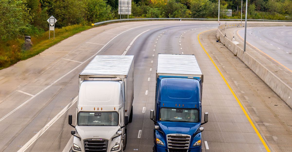 Tractocamiones de carga en Nuevo León y seguros para transportistas