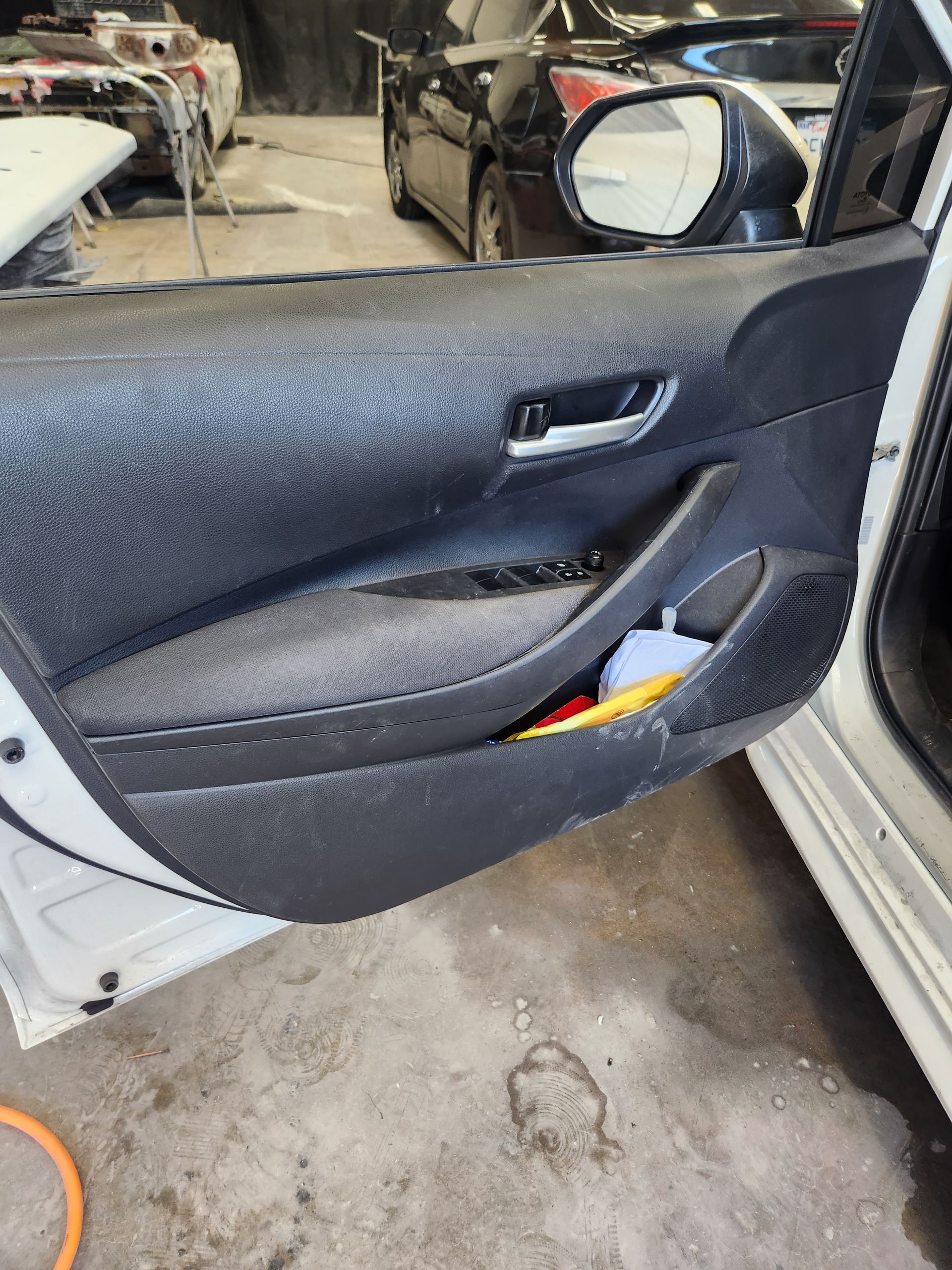 Mobile car vacuuming