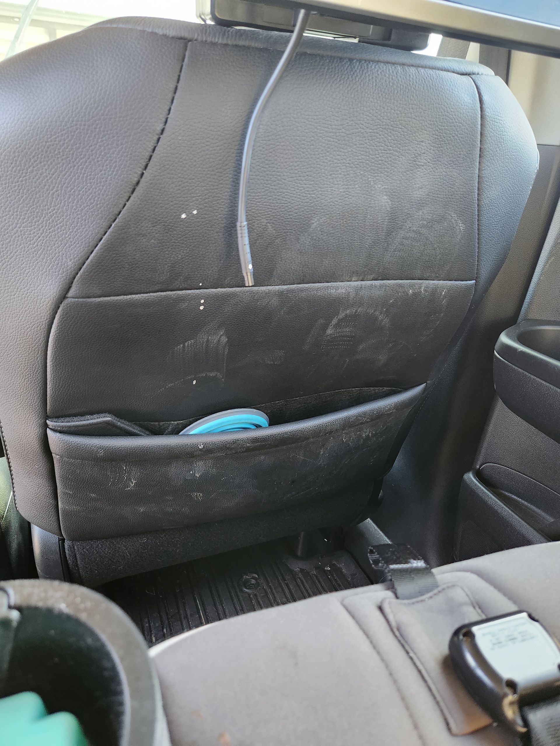beat INTERIOR cleaning
