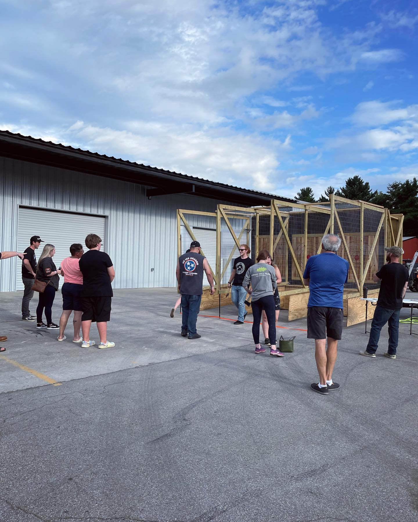 Axe throwing, Backyard Games, Fun Game, Axe throwing experience in Tennessee USA, Axe Throwing Entertainment