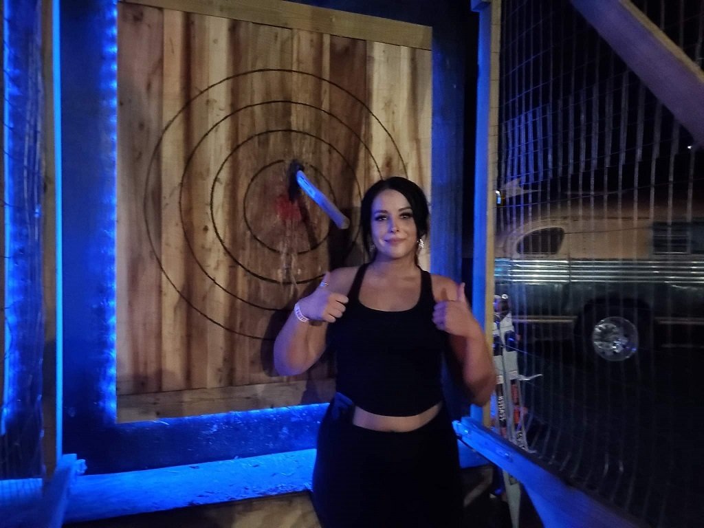 Unique Mobile Axe Throwing Experience In Knoxville, TN SmartAxes