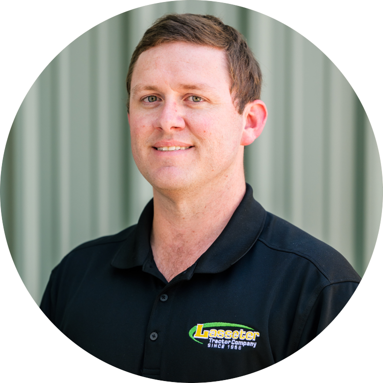 Chandler Rowe, Store Manager
