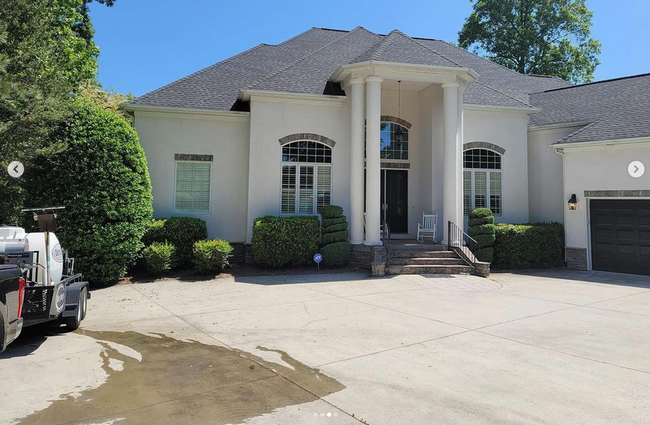 Clean and pristine floors from pressure washing