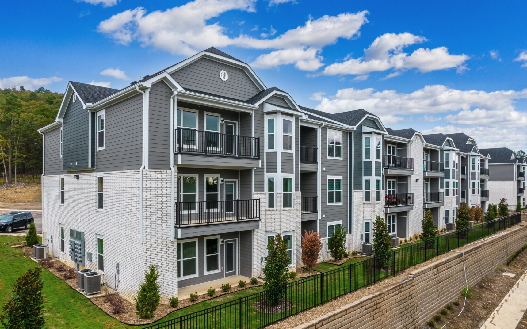 Exterior view of Hampton Astoria