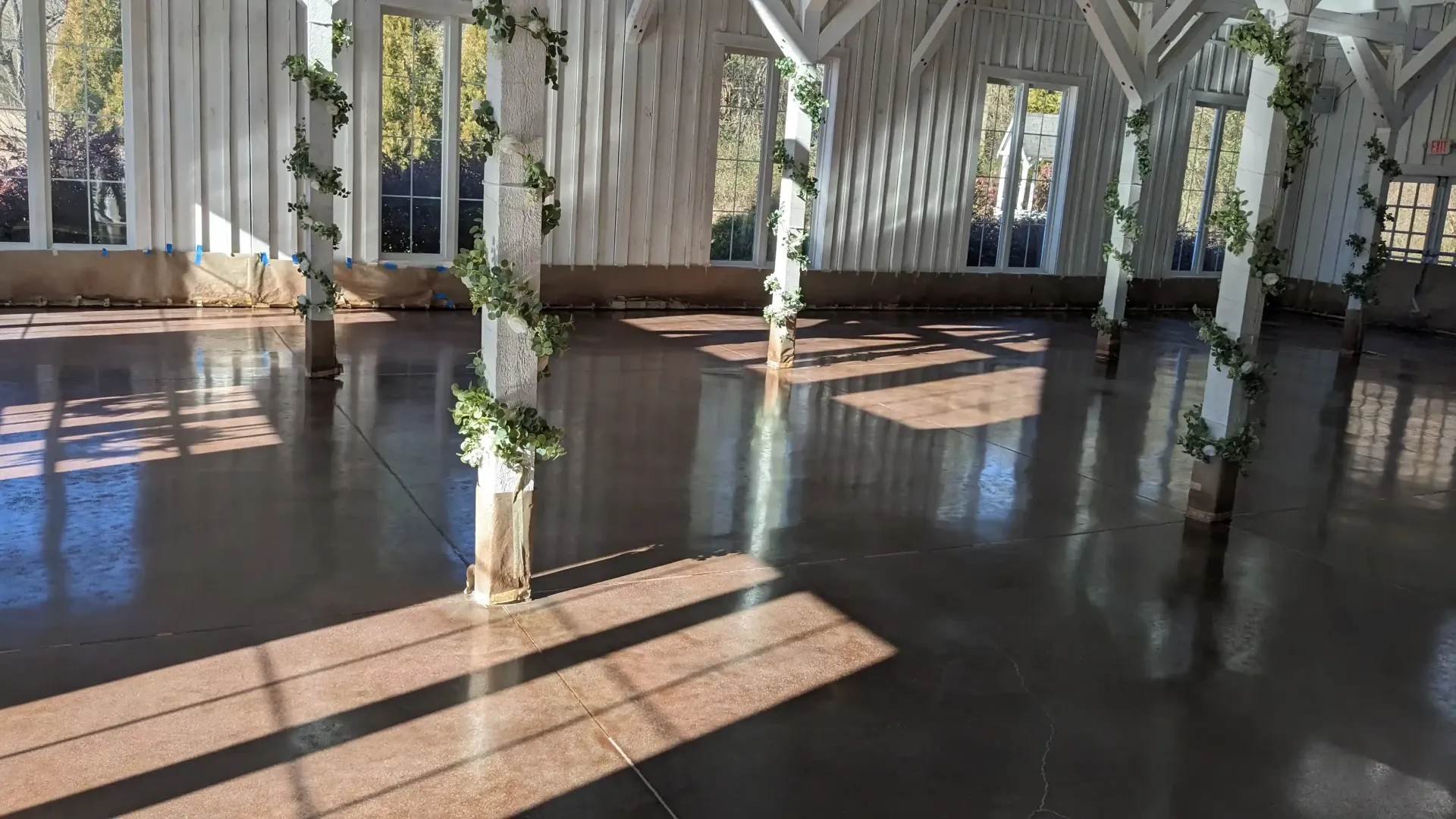 Glossy floor after grinding and sealing processes.