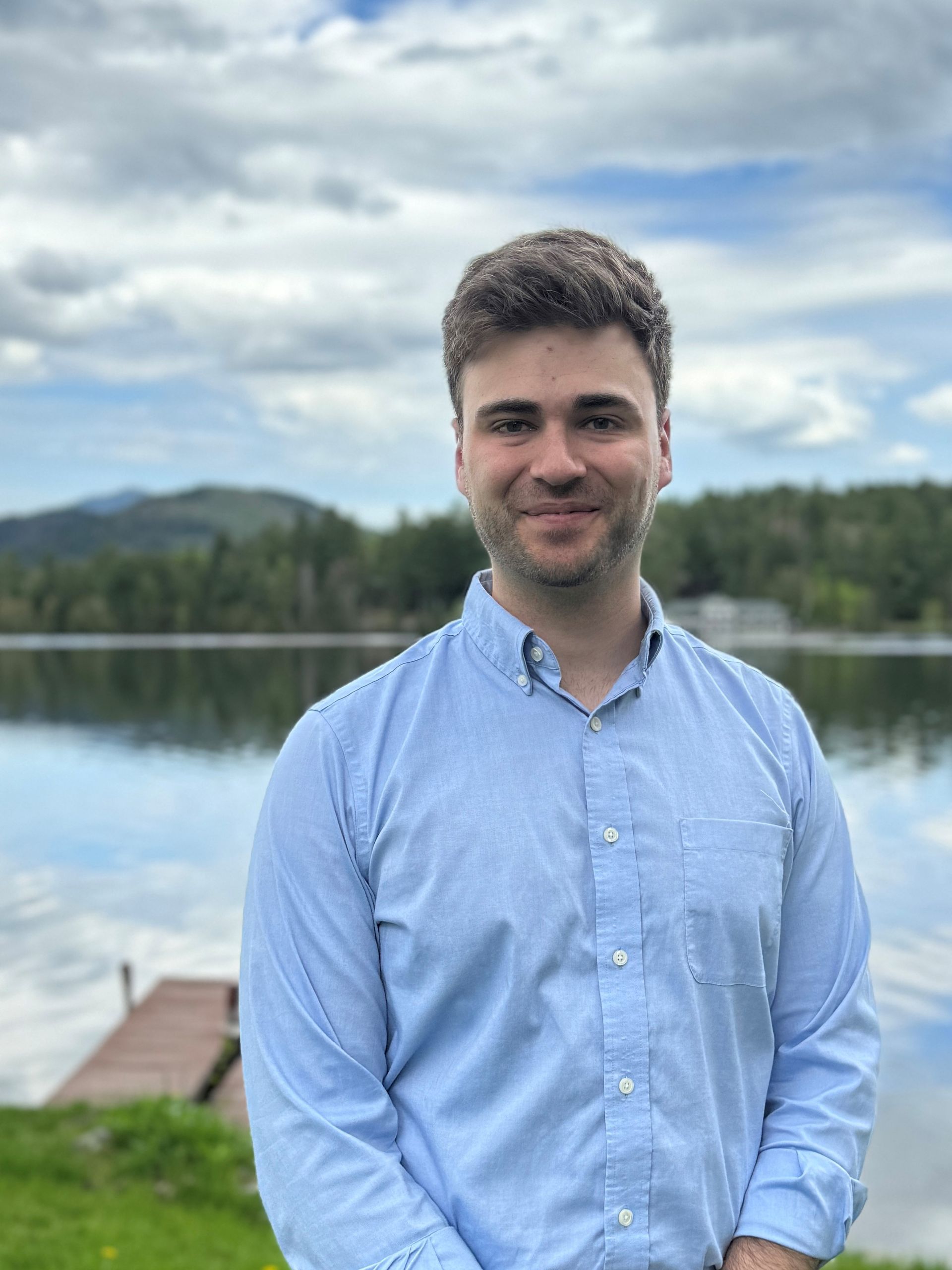 Associate Attorney Elliot Vanier