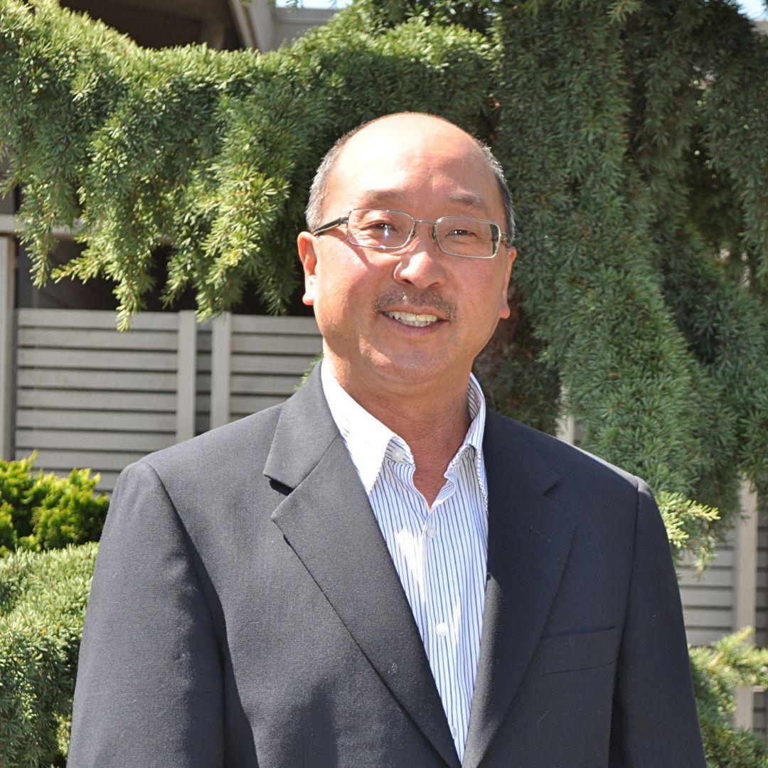 Eddie Uyeta photo