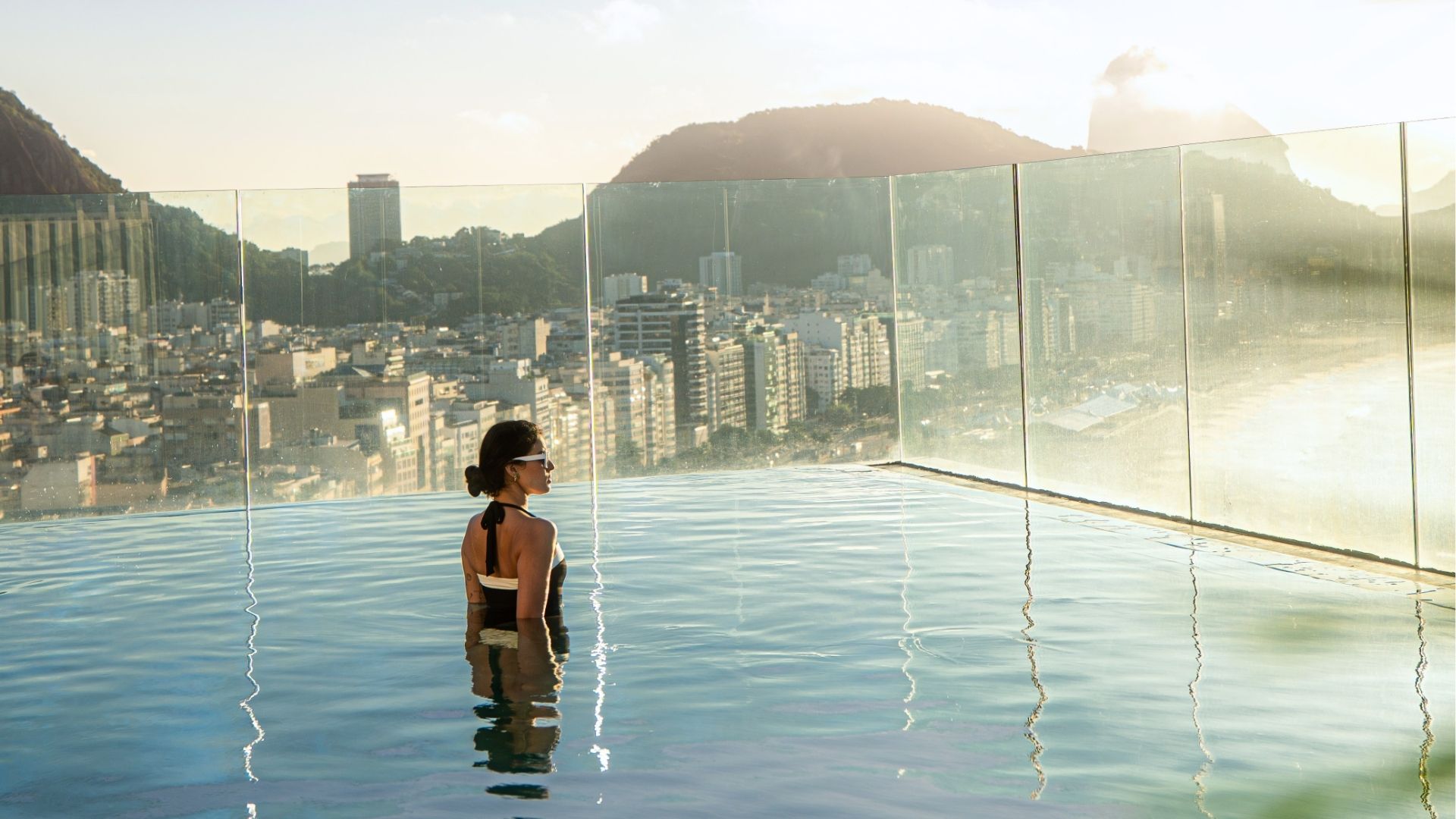 Piscina mais alta do Rio de Janeiro do Othon Palace Copacabana Rio