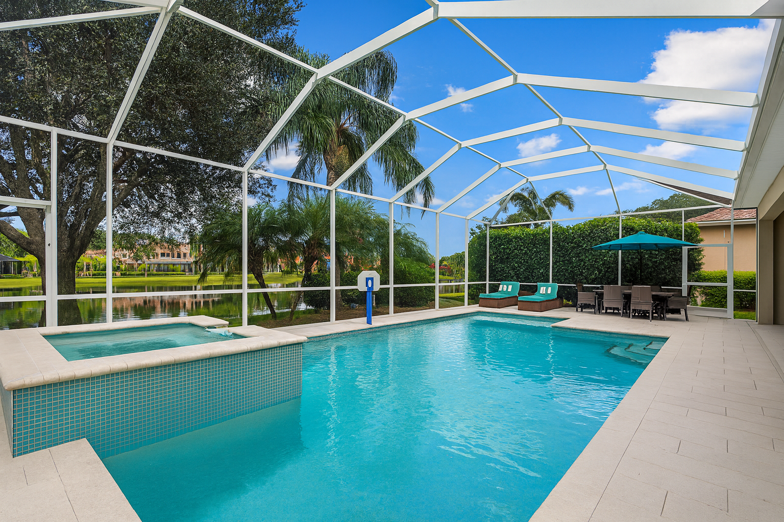 Pool Cage Installation Venice FL